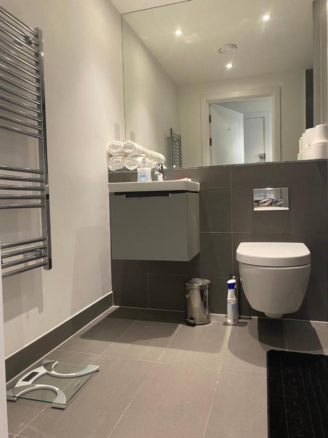 Morden 1 Bedroom City- Apt Central Stylish Living Κρόιντον Εξωτερικό φωτογραφία